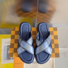 Louis Vuitton Slippers